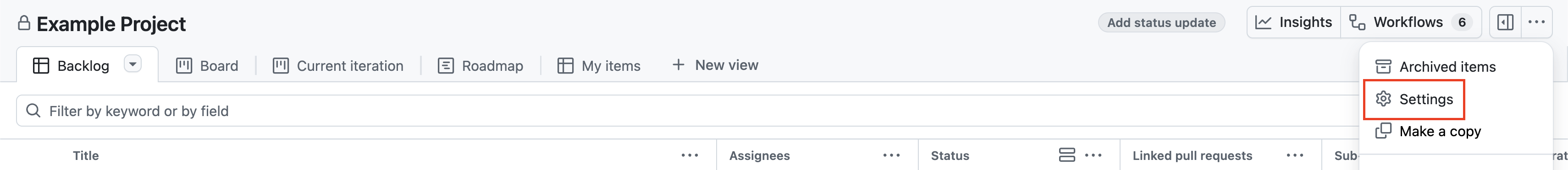 Captura de tela mostrando a localização do botão "Configurações" no menu do projeto, realçado com um contorno vermelho.